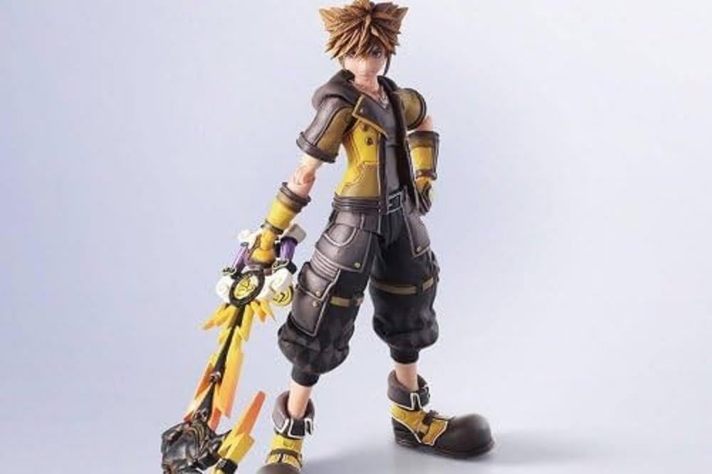 ディズニー　キングダムハーツ　ソラ　フィギュア　ブリングアーツ　ガーディアン Amazon.co.jp: KINGDOM HEARTS III BRING ARTS ソラ ガーディアン